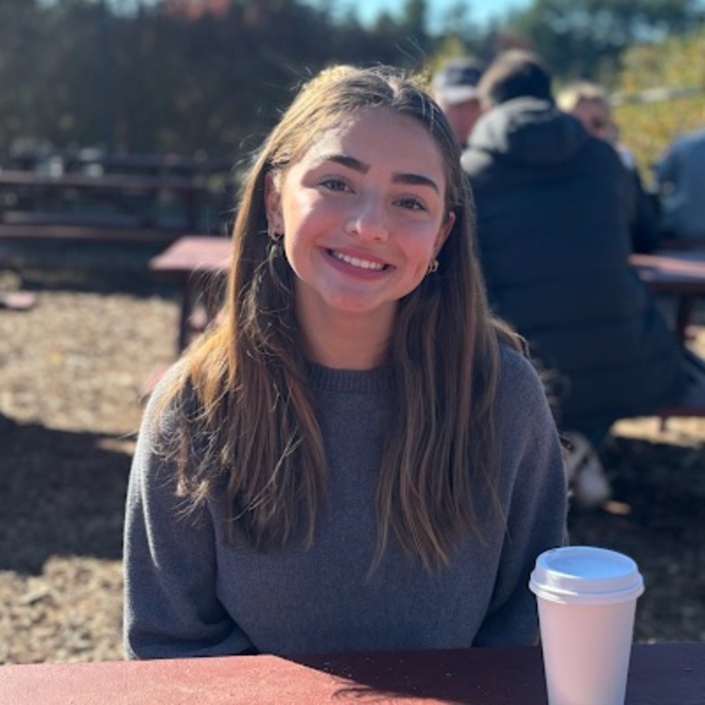Meet your Posher, Julia
